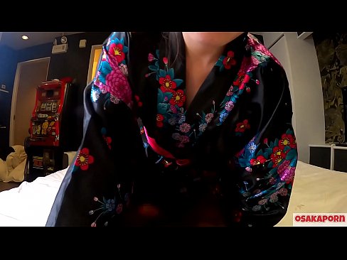 ❤️ Mladé cosplay dievča miluje sex až do orgazmu so squirtom v koníčku a fajkou. Ázijské dievča s chlpatou kundičkou a krásnymi prsiami v tradičnom japonskom kostýme v amatérskom videu, ktoré ukazuje masturbáciu so šukacími hračkami. Sakura 3 OSAKAPORN. ❤ Porno video na sk.hentaiser.ru ❌